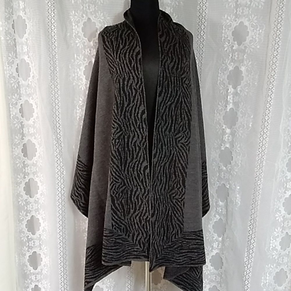 Shawl Poncho Women's Size 140×28"